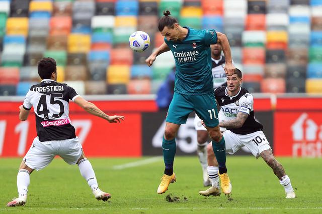 国际足坛中锋身价Top10：哈兰德1.8亿欧元霸榜