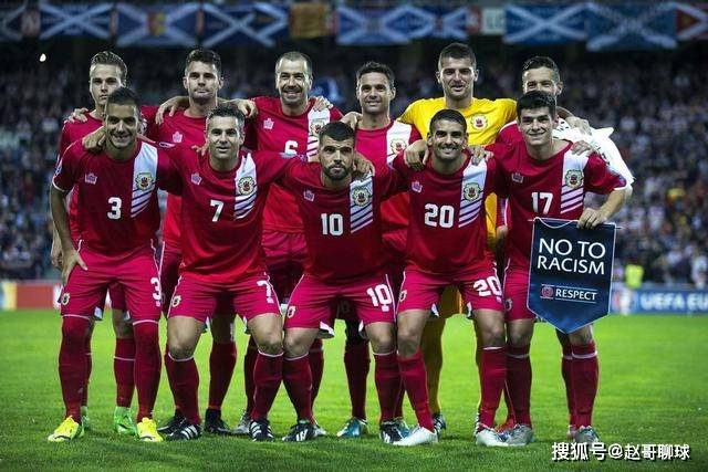 媒体人：青岛队报价王俊杰 筹码是范汇鎏加钱