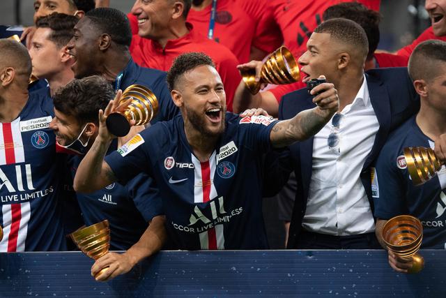 希尔德22分库里13分 勇士28记三分力克国王