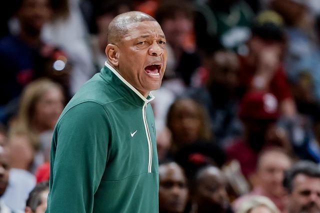 李凯尔:代表中国对我意味着很多 感谢中国球迷